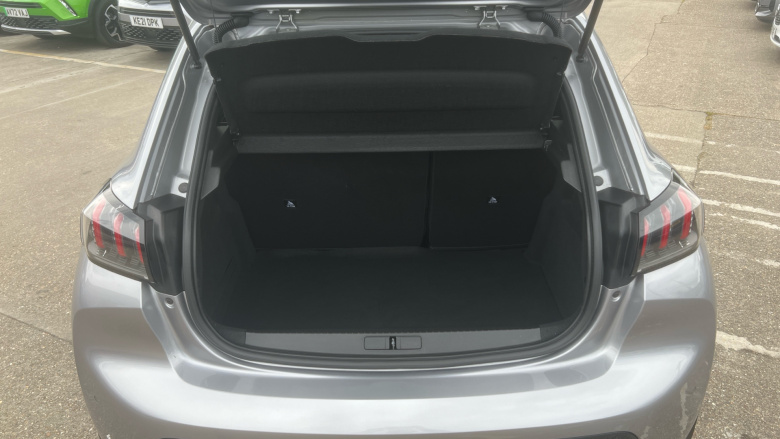 Peugeot 208 1.2 PureTech 100 Allure Premium 5dr Petrol Hatchback